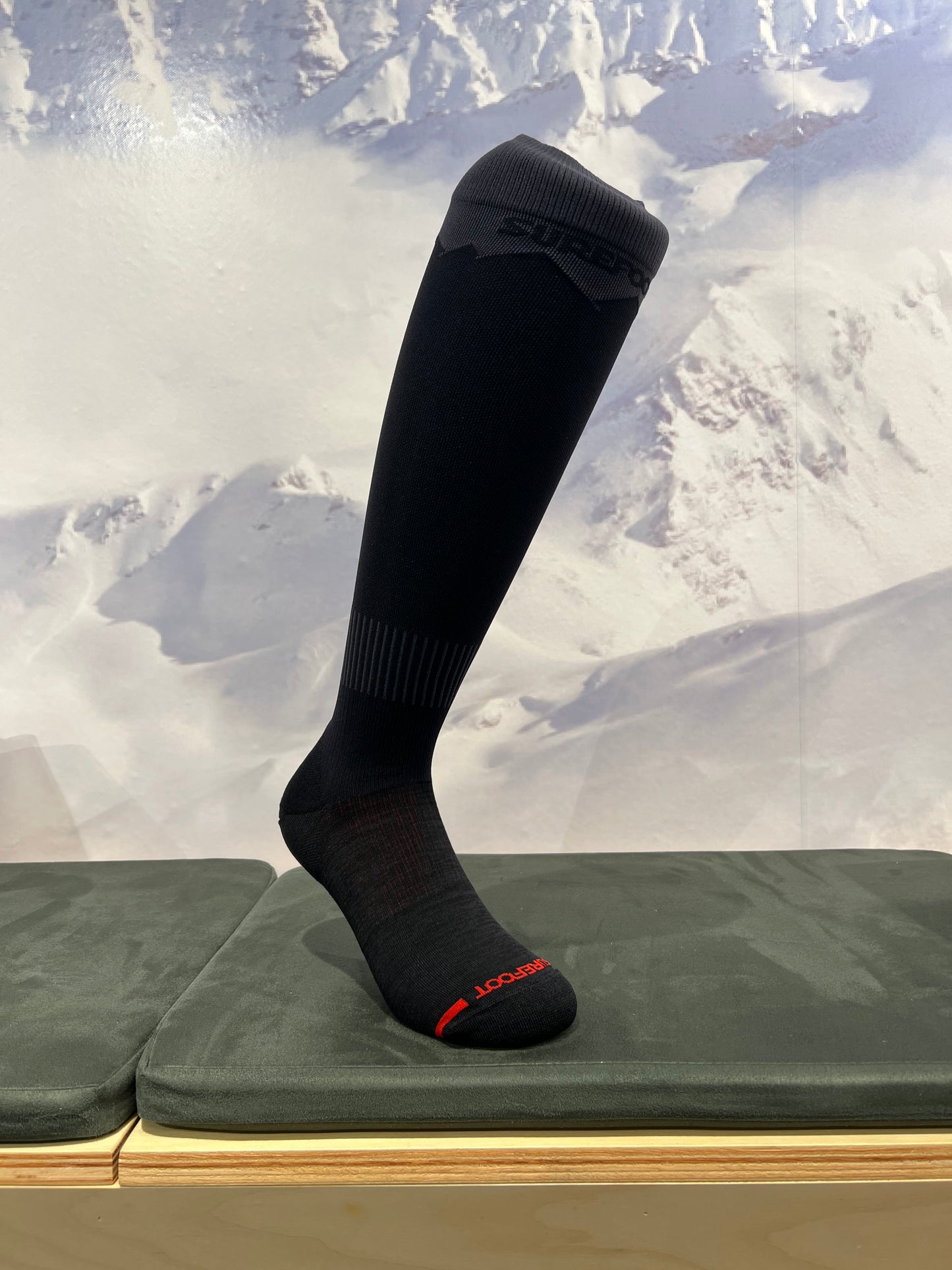 Alpinsokk Herre Vapor Peaks 3 pakk Sort fra Surefoot